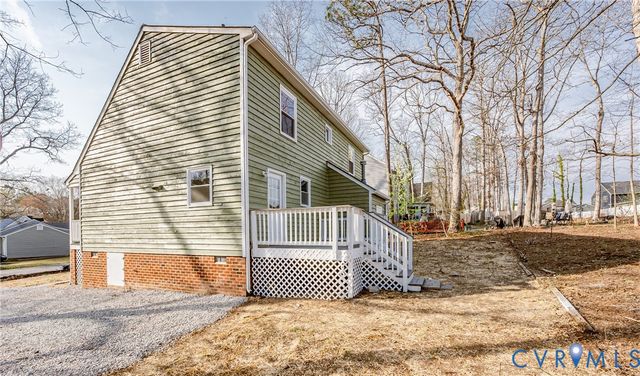 8801 Pleasant Ridge Rd, North Chesterfield, VA 23237