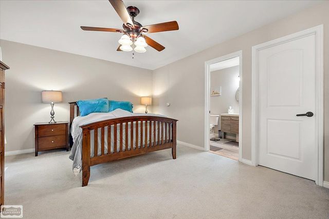 28737 Sheffield Ct Court, Chesterfield Twp, MI 48047