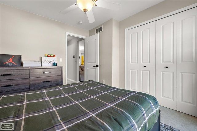 28737 Sheffield Ct Court, Chesterfield Twp, MI 48047