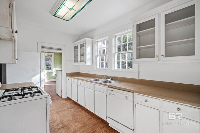 157 Westwood Street, Mobile, AL 36606