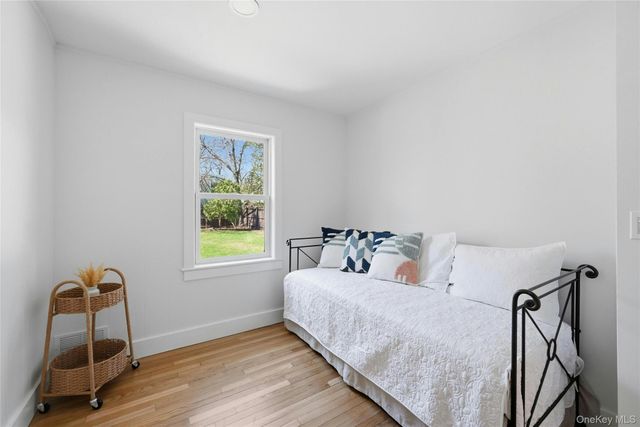 8908 Peconic Bay Boulevard, Laurel, NY 11948