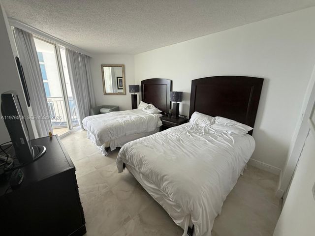 17375 Collins Avenue 702, Sunny Isles Beach, FL 33160