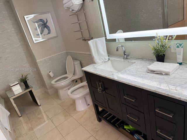 17375 Collins Avenue 702, Sunny Isles Beach, FL 33160