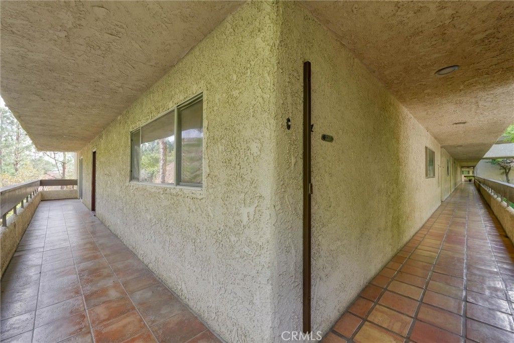 2700 Cahuenga Boulevard E 2217, Los Angeles, CA 90068 — photo 5
