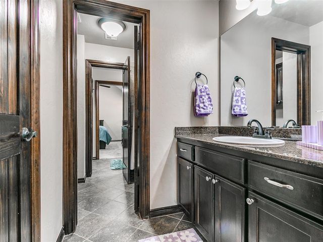 3225 NW 192nd Terrace, Edmond, OK 73012