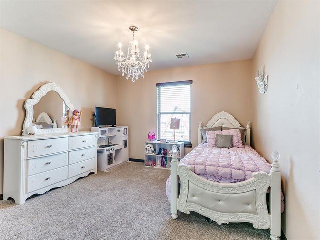 3225 NW 192nd Terrace, Edmond, OK 73012