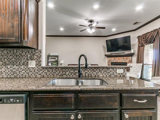 3225 NW 192nd Terrace, Edmond, OK 73012