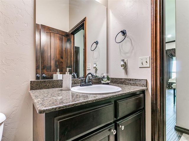 3225 NW 192nd Terrace, Edmond, OK 73012
