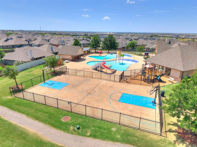 3225 NW 192nd Terrace, Edmond, OK 73012