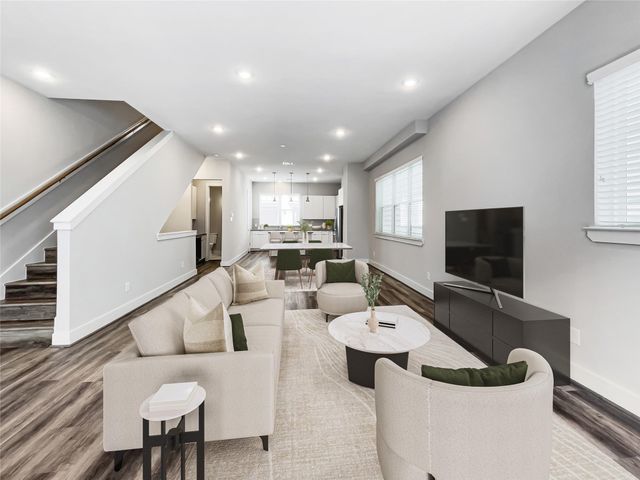 1276 N Post Oak Road B, Houston, TX 77055