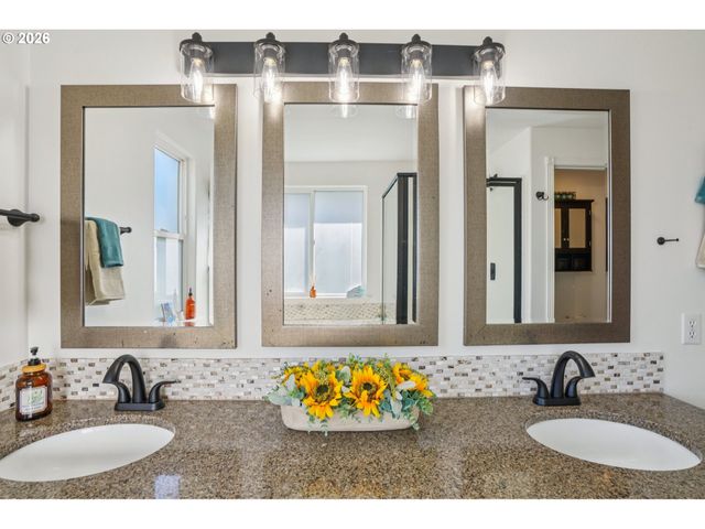 3616 Ne 111TH St, Vancouver, WA 98686