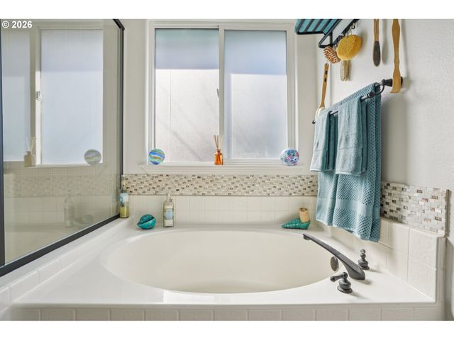 3616 Ne 111TH St, Vancouver, WA 98686