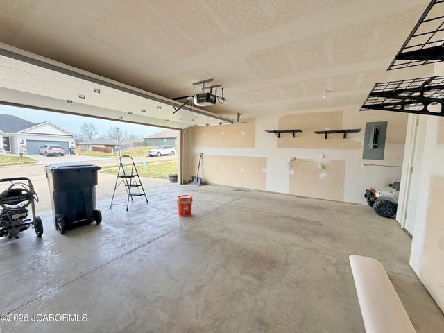 3412 VENICE DRIVE, Columbia, MO 65202