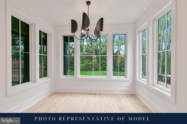 1622 N ADAMS ST, Arlington, VA 22201