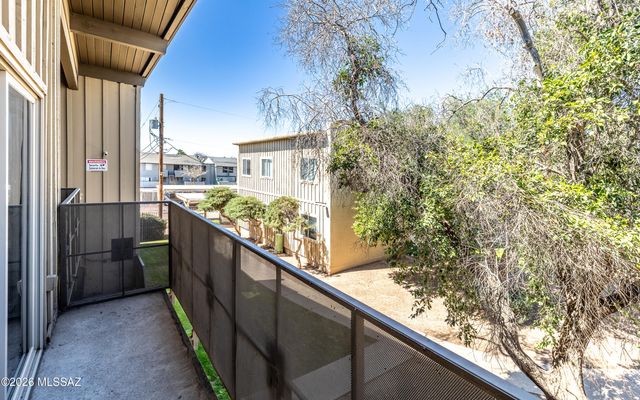 2525 N Alvernon Way Unit C5, Tucson, AZ 85712
