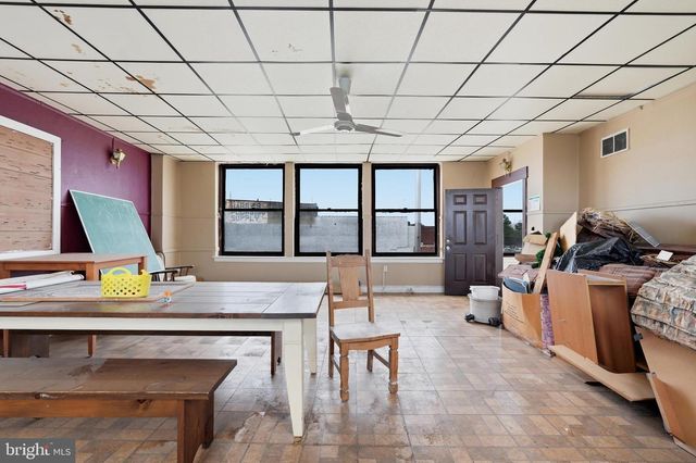 1142-1148 S BROADWAY, Camden, NJ 08103