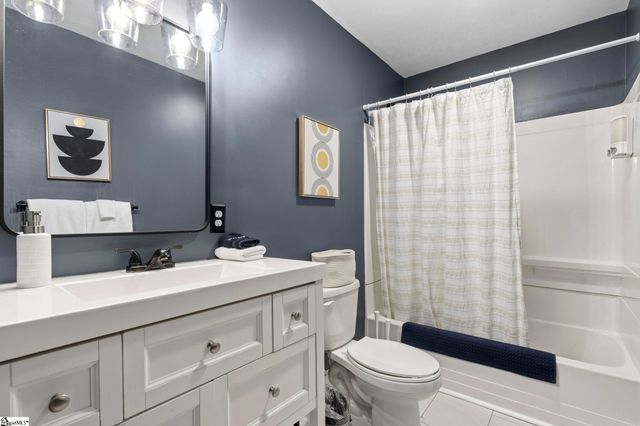 1041 E Perry Road, Greenville, SC 29609