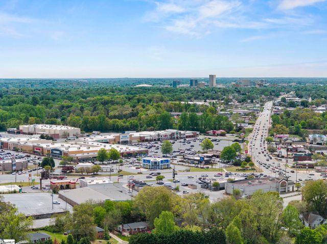 1041 E Perry Road, Greenville, SC 29609