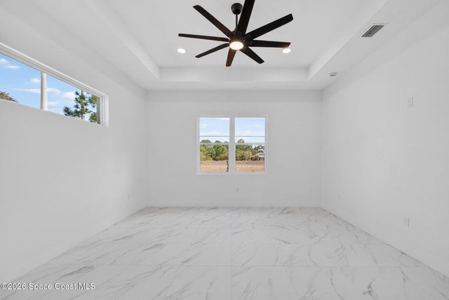 1482 Hayworth Circle NW, Palm Bay, FL 32907