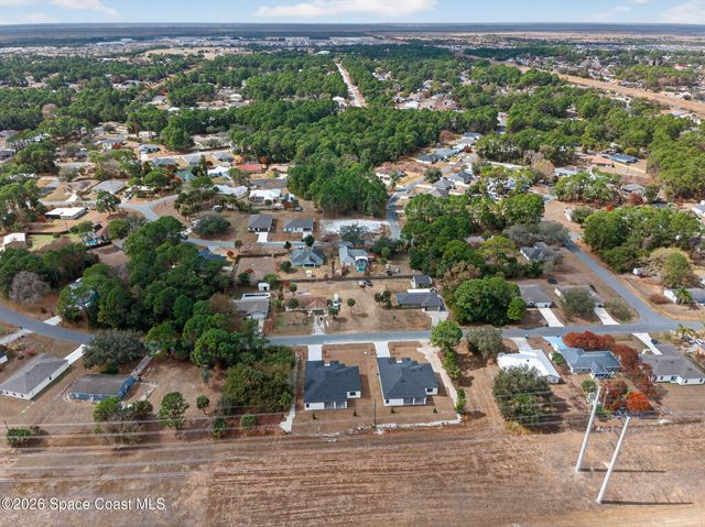 1482 Hayworth Circle NW, Palm Bay, FL 32907