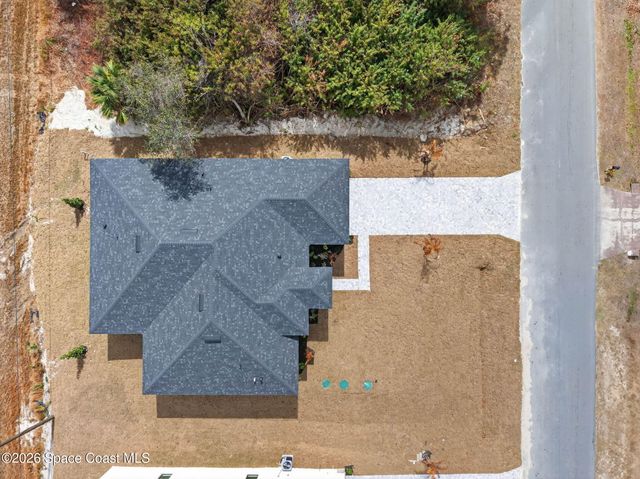 1482 Hayworth Circle NW, Palm Bay, FL 32907