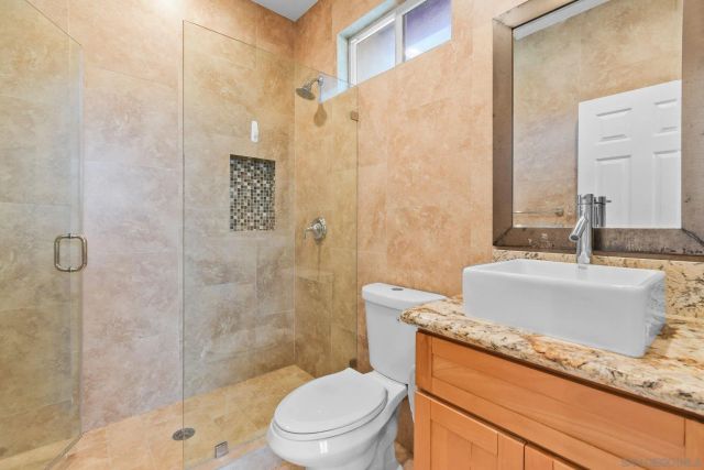 972 Merced River Rd, Chula Vista, CA 91913