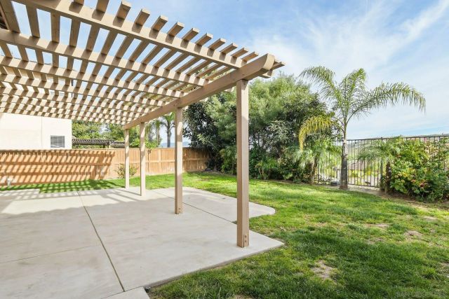 972 Merced River Rd, Chula Vista, CA 91913