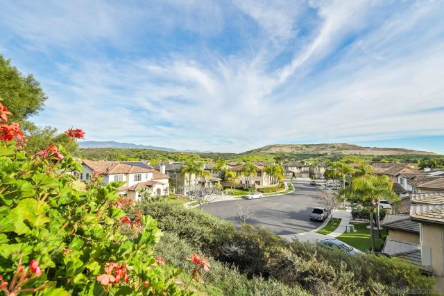 972 Merced River Rd, Chula Vista, CA 91913