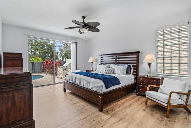 853 Gazetta Way, West Palm Beach, FL 33413