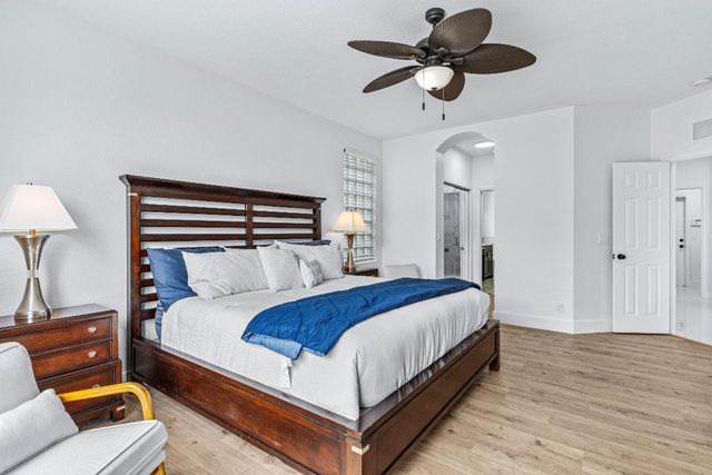 853 Gazetta Way, West Palm Beach, FL 33413