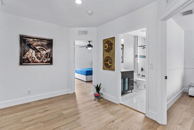 853 Gazetta Way, West Palm Beach, FL 33413