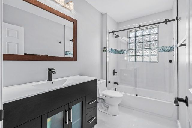 853 Gazetta Way, West Palm Beach, FL 33413