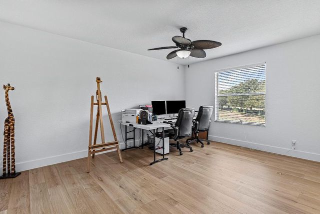 853 Gazetta Way, West Palm Beach, FL 33413