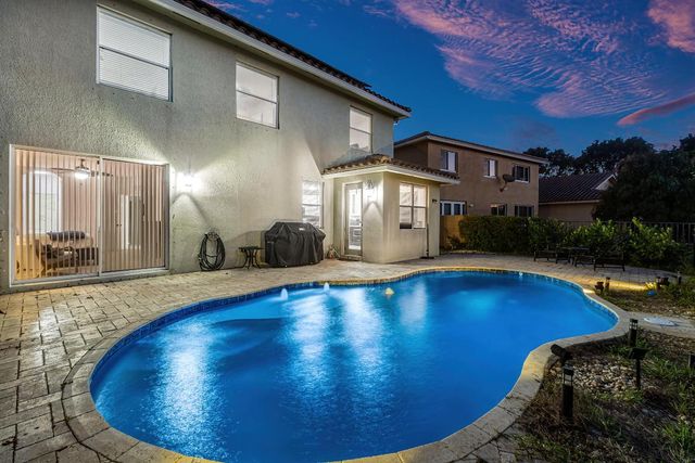 853 Gazetta Way, West Palm Beach, FL 33413