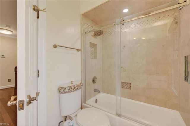 1072 Downshire CHSE, Virginia Beach, VA 23452