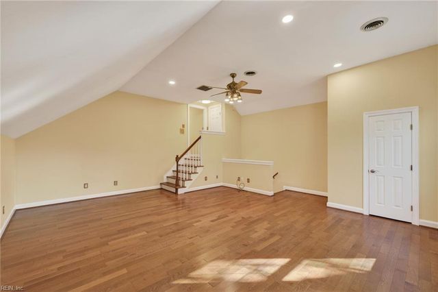 1072 Downshire CHSE, Virginia Beach, VA 23452