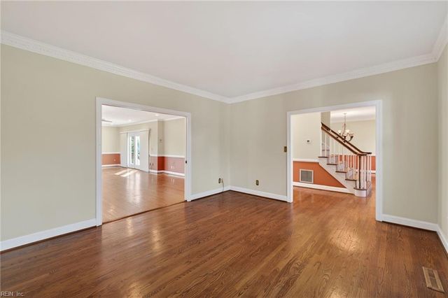 1072 Downshire CHSE, Virginia Beach, VA 23452