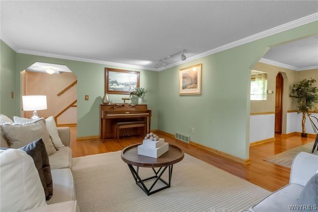 105 Northington Drive, Amherst, NY 14051
