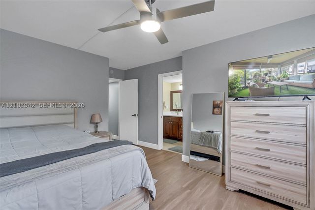 4955 E Sabal Palm Blvd 111, Tamarac, FL 33319