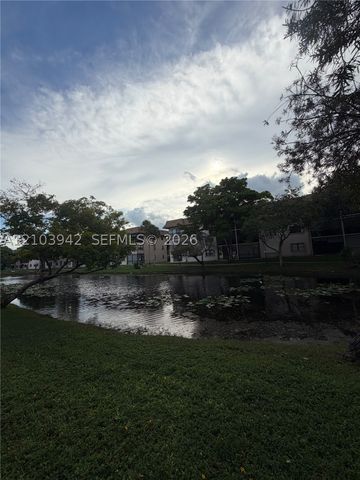 4955 E Sabal Palm Blvd 111, Tamarac, FL 33319