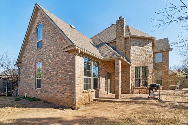 4025 Sam Gordon, Norman, OK 73072