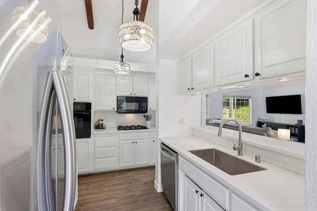 18988 Applejack Dr, Grass Valley, CA 95949