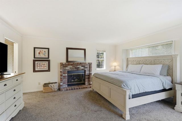 18988 Applejack Dr, Grass Valley, CA 95949