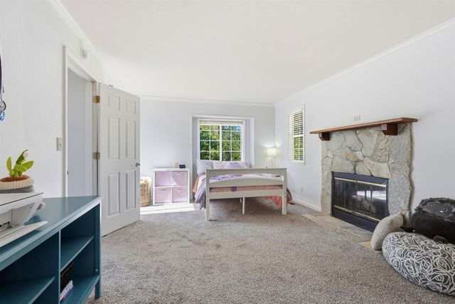 18988 Applejack Dr, Grass Valley, CA 95949
