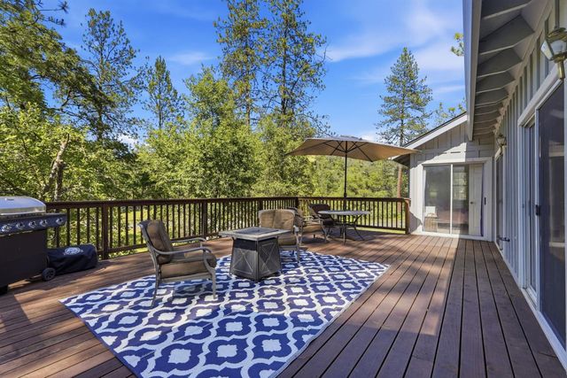 18988 Applejack Dr, Grass Valley, CA 95949
