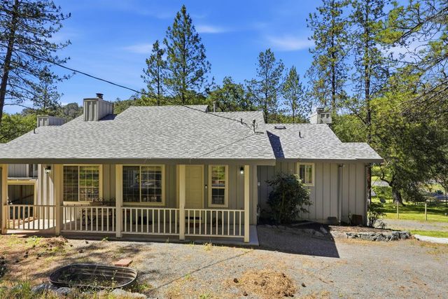 18988 Applejack Dr, Grass Valley, CA 95949