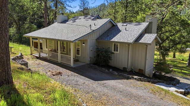18988 Applejack Dr, Grass Valley, CA 95949