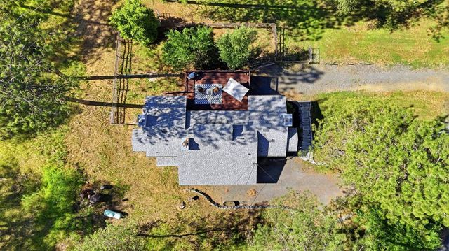 18988 Applejack Dr, Grass Valley, CA 95949