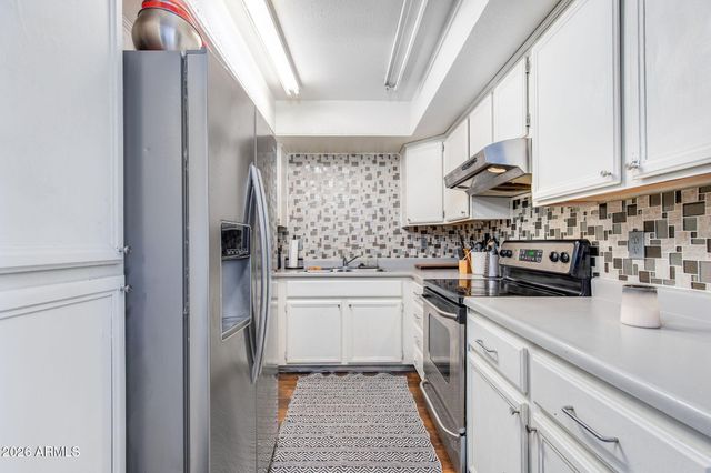8611 N 67TH Drive, Peoria, AZ 85345