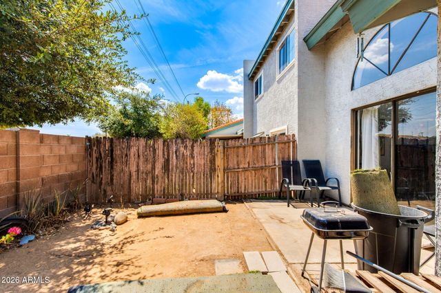 8611 N 67TH Drive, Peoria, AZ 85345